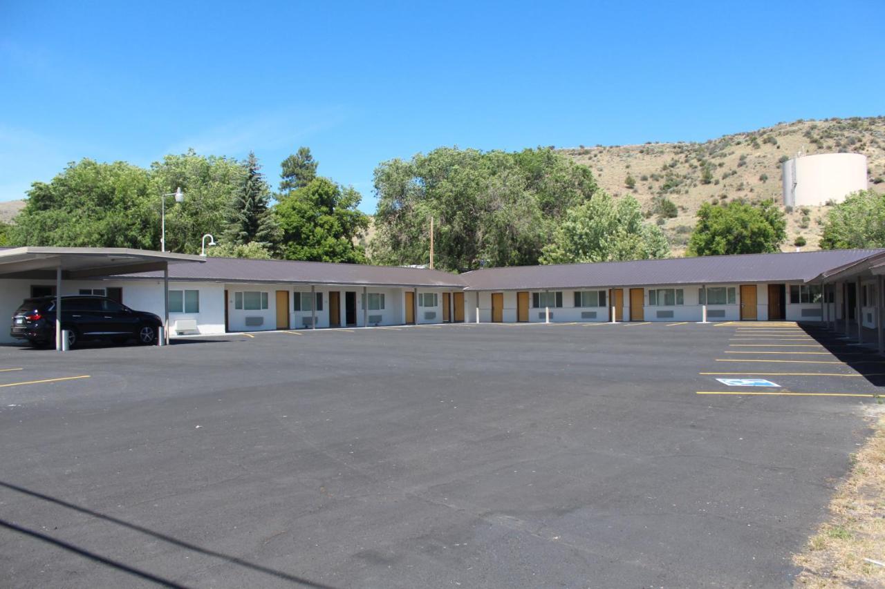 Oregon Trail Inn And Suites Lakeview Buitenkant foto