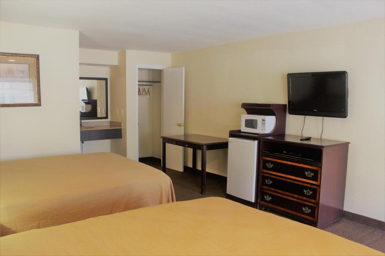 Oregon Trail Inn And Suites Lakeview Buitenkant foto